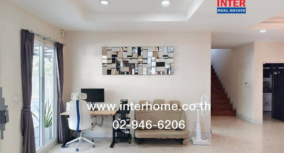 For sale 5 bedrooms house in Pathum Wan, Bangkok