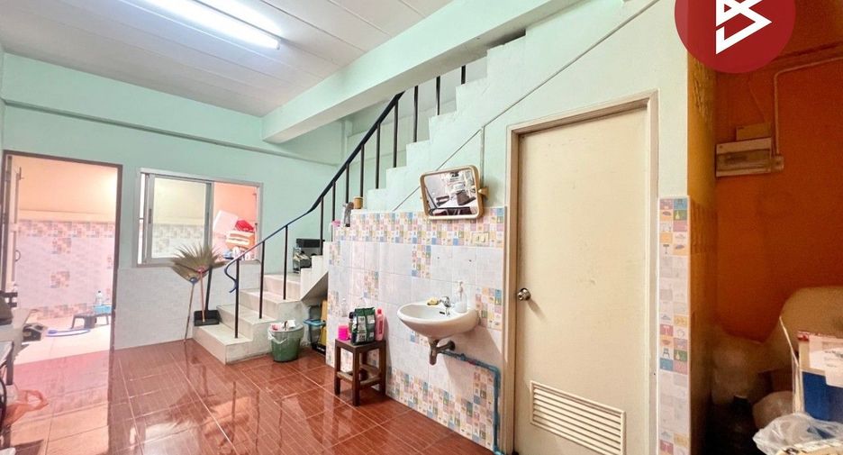 For sale 3 bedrooms retail Space in Mueang Chon Buri, Chonburi