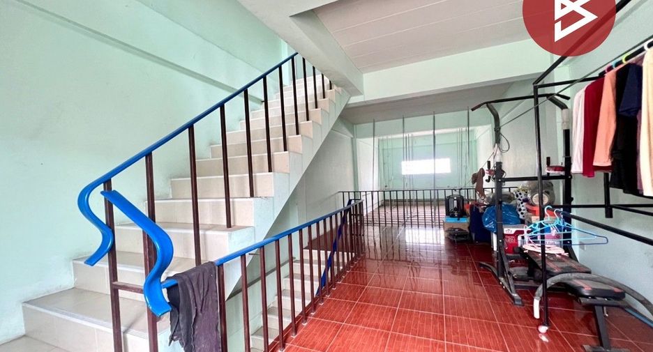 For sale 3 bedrooms retail Space in Mueang Chon Buri, Chonburi