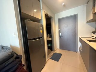 À vendre 1 chambre condo à Khlong San, Bangkok