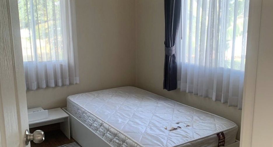 For rent 3 bedrooms house in San Kamphaeng, Chiang Mai