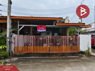 À vendre 2 chambres maison de ville à Sam Phran, Nakhon Pathom