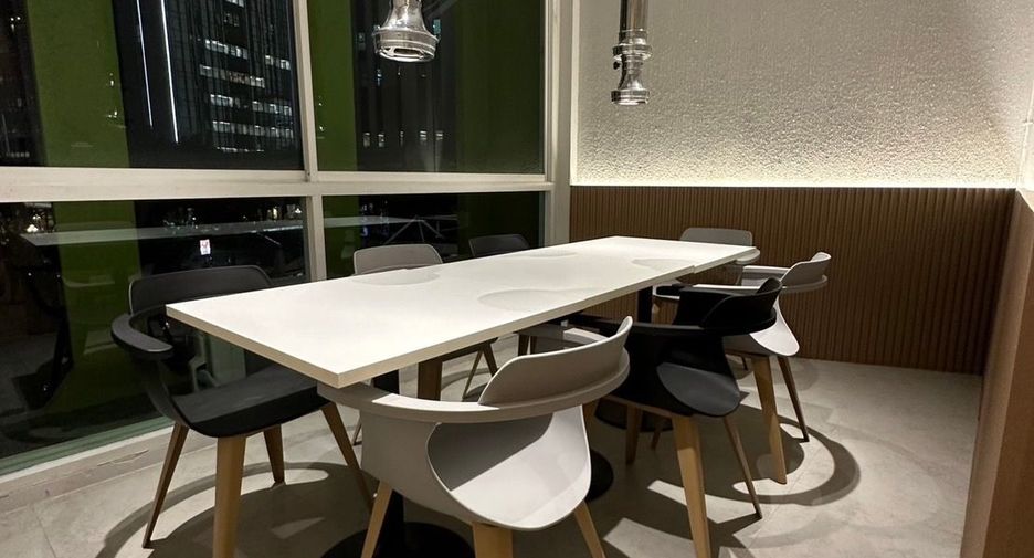 For rent retail Space in Phaya Thai, Bangkok