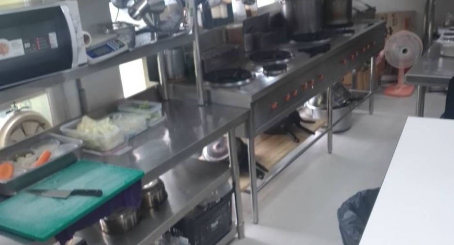 For rent retail Space in Phaya Thai, Bangkok