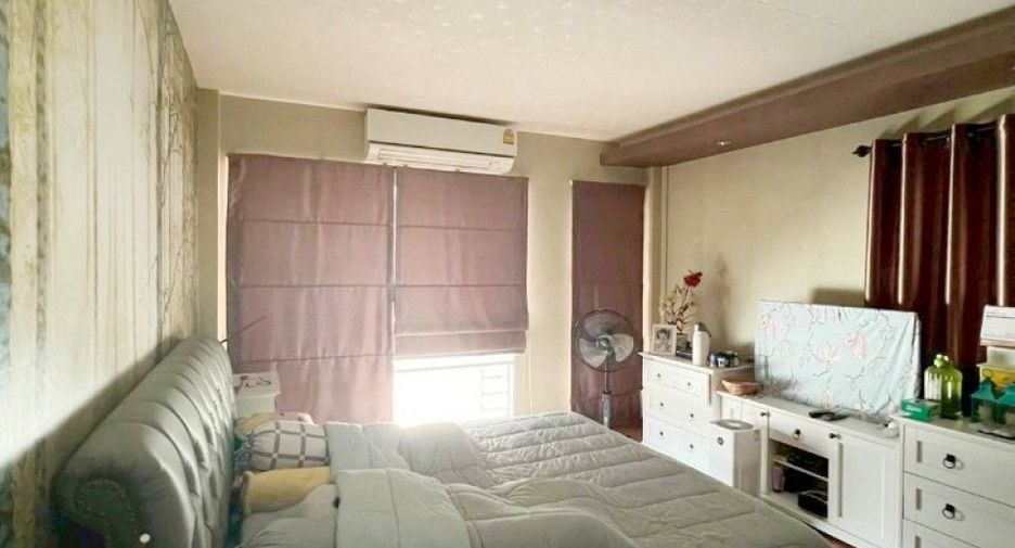 For sale 4 ベッドルーム house in Lam Luk Ka, Pathum Thani