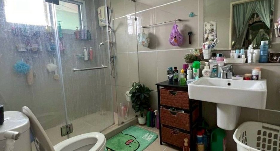 For sale 4 ベッドルーム house in Lam Luk Ka, Pathum Thani