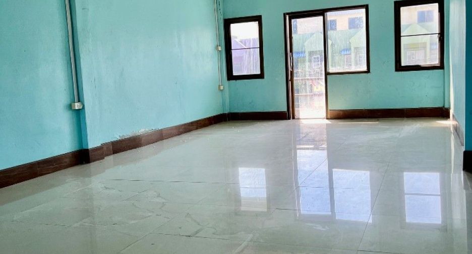 For sale retail Space in Bang Phli, Samut Prakan