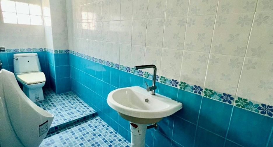 For sale retail Space in Bang Phli, Samut Prakan