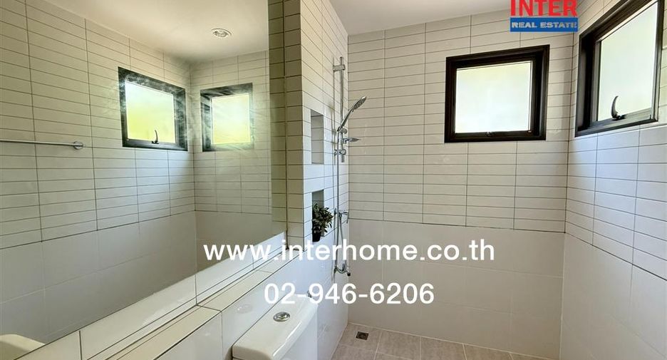 Haus zum Kauf mit 4 Zimmer in Bang Sao Thong, Samut Prakan