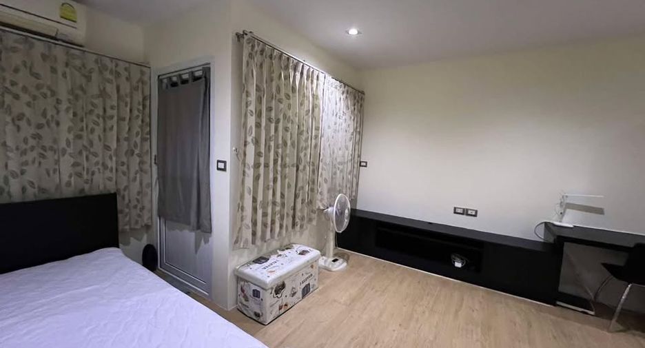 For sale 1 Beds condo in Din Daeng, Bangkok