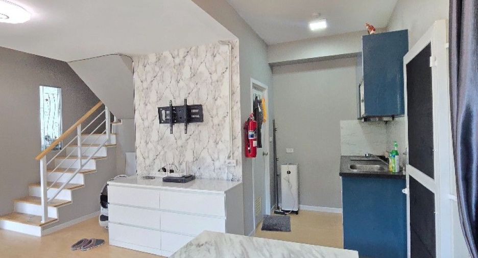 For sale 3 bedrooms townhouse in Bang Phli, Samut Prakan