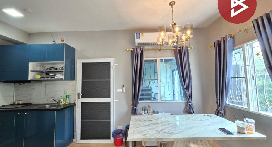 For sale 3 bedrooms townhouse in Bang Phli, Samut Prakan