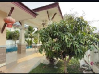 Villa zur Miete mit 4 Zimmer in Bang Lamung, Chonburi