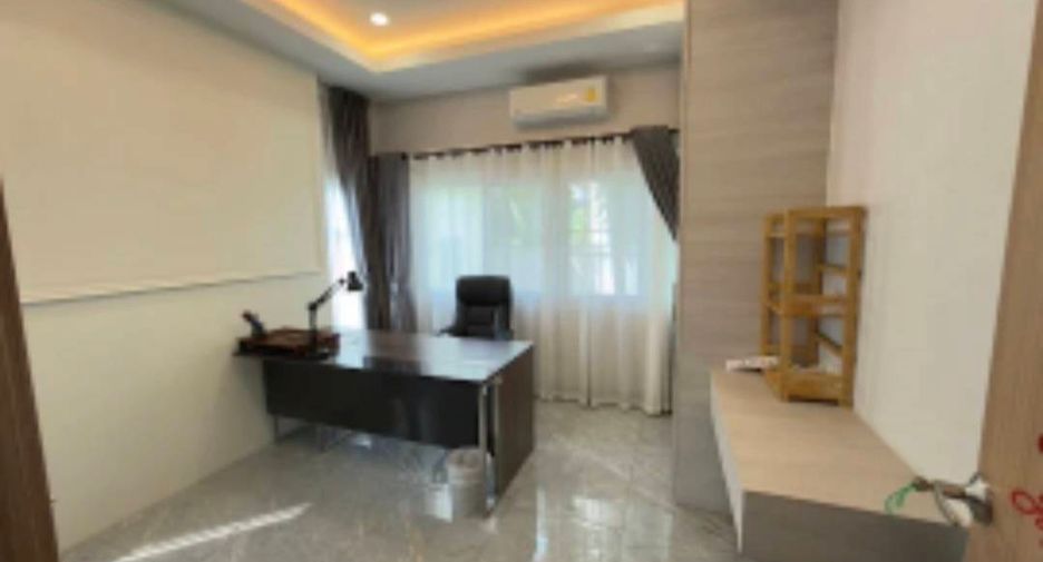 ให้เช่า 4 ห้องนอน วิลล่า ใน บางละมุง, ชลบุรี