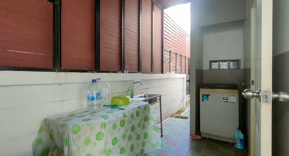 For rent 3 bedrooms house in Mueang Chiang Mai, Chiang Mai