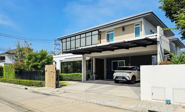 Casa en alquiler y en venta de 4 habitaciones en Bang Bua Thong, Nonthaburi