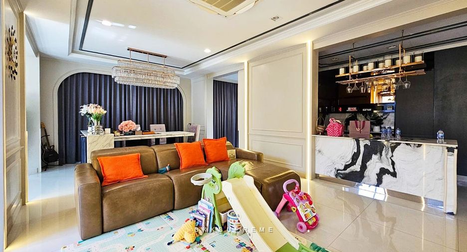 Casa en alquiler y en venta de 4 habitaciones en Bang Bua Thong, Nonthaburi
