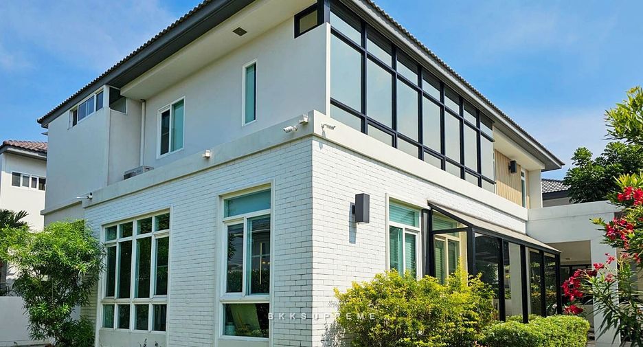Casa en alquiler y en venta de 4 habitaciones en Bang Bua Thong, Nonthaburi