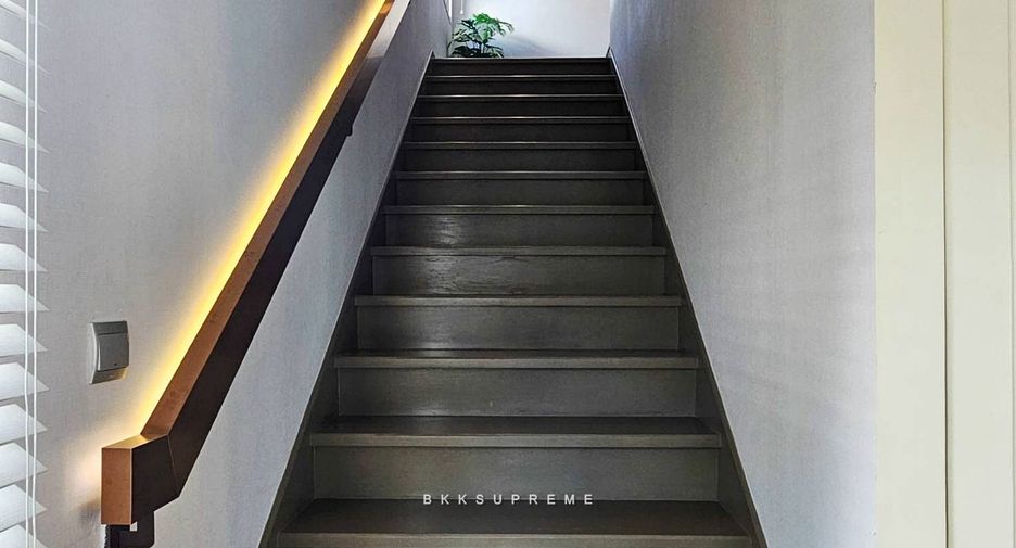 Casa en alquiler y en venta de 4 habitaciones en Bang Bua Thong, Nonthaburi