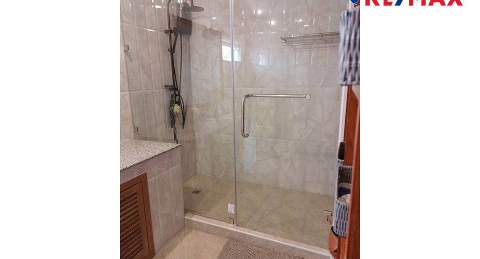 Casa en venta de 3 habitaciones en Bang Lamung, Chonburi