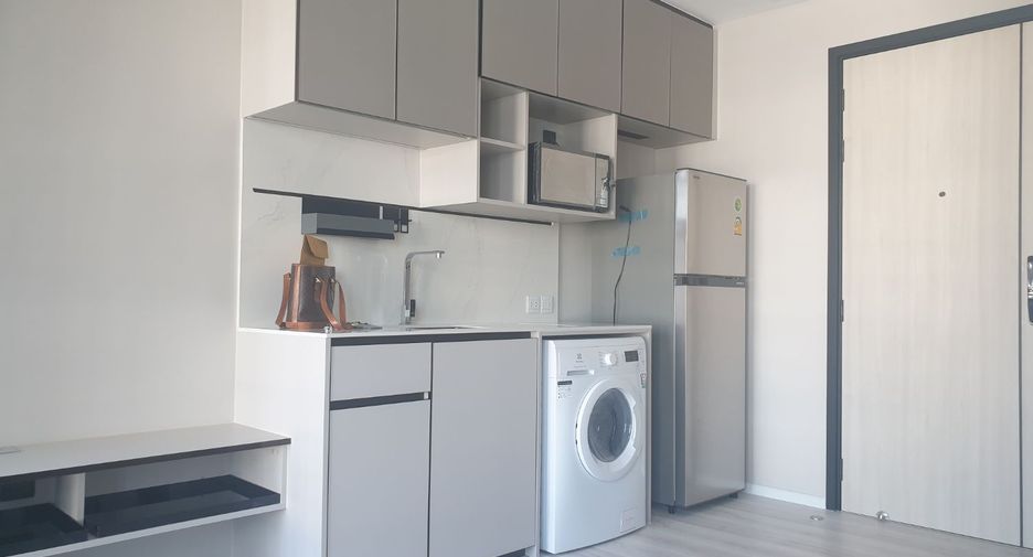For rent 1 bed condo in Ratchathewi, Bangkok