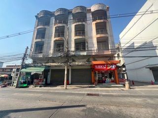 For sale 1 bed retail Space in Taling Chan, Bangkok