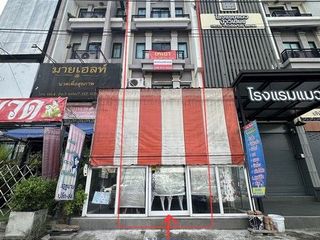 For sale 1 bed retail Space in Khlong Sam Wa, Bangkok