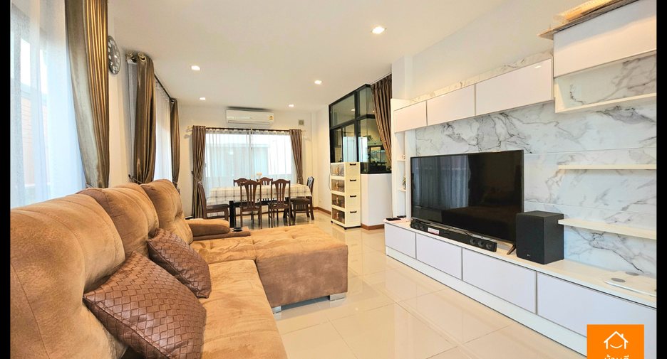 For sale 4 bedrooms house in Sai Mai, Bangkok
