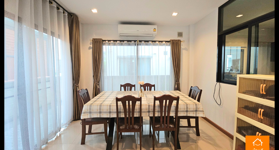 For sale 4 bedrooms house in Sai Mai, Bangkok