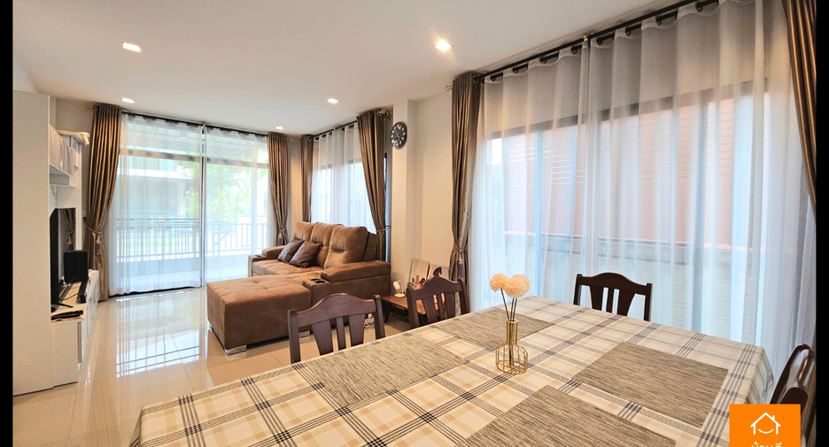 For sale 4 bedrooms house in Sai Mai, Bangkok