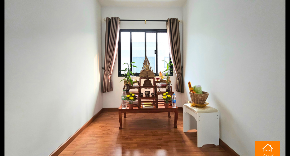 For sale 4 bedrooms house in Sai Mai, Bangkok