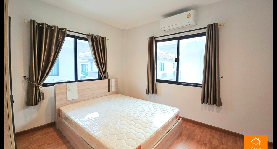 For sale 4 bedrooms house in Sai Mai, Bangkok