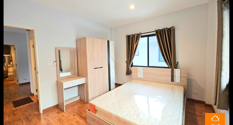 For sale 4 bedrooms house in Sai Mai, Bangkok