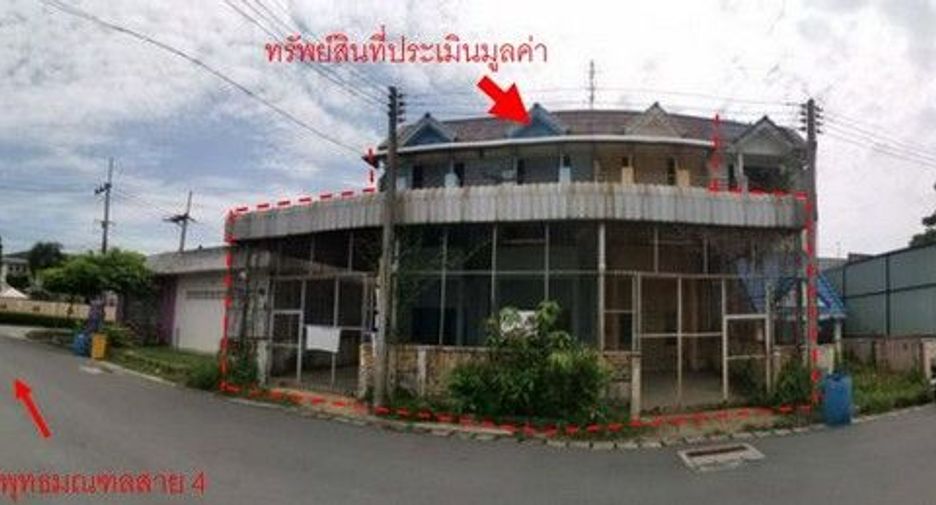 Reihenhaus zum Kauf mit 1 Zimmer in Bang Len, Nakhon Pathom