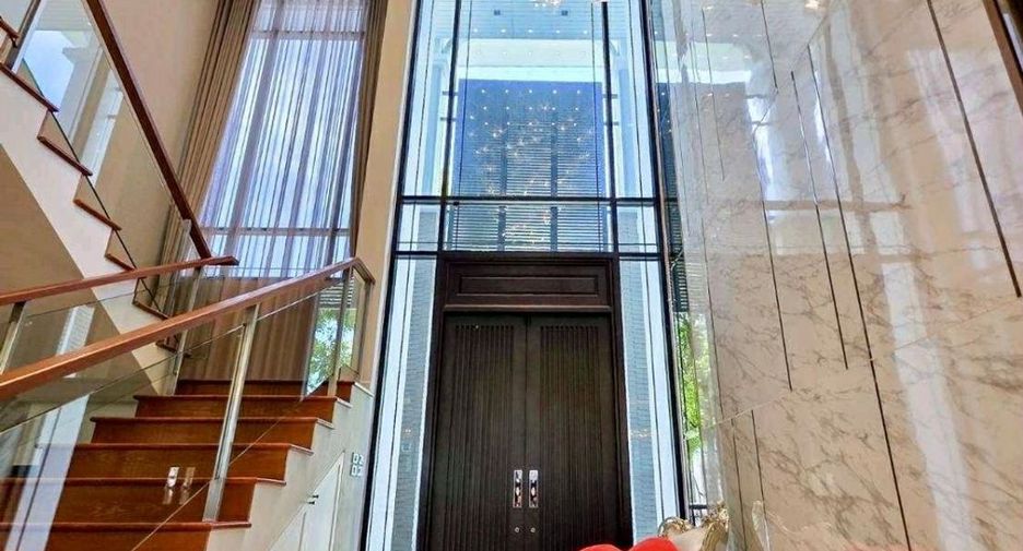 For rent 4 bedrooms house in Bang Bon, Bangkok