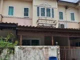 For sale 1 bed townhouse in Bang Len, Nakhon Pathom