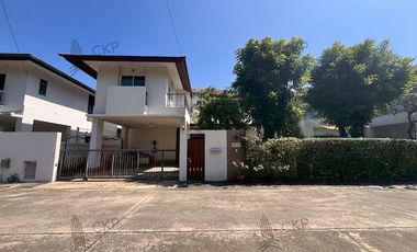 À vendre 3 chambres maison à Lat Phrao, Bangkok