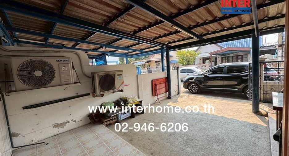 Reihenhaus zum Kauf mit 2 Zimmer in Saphan Sung, Bangkok