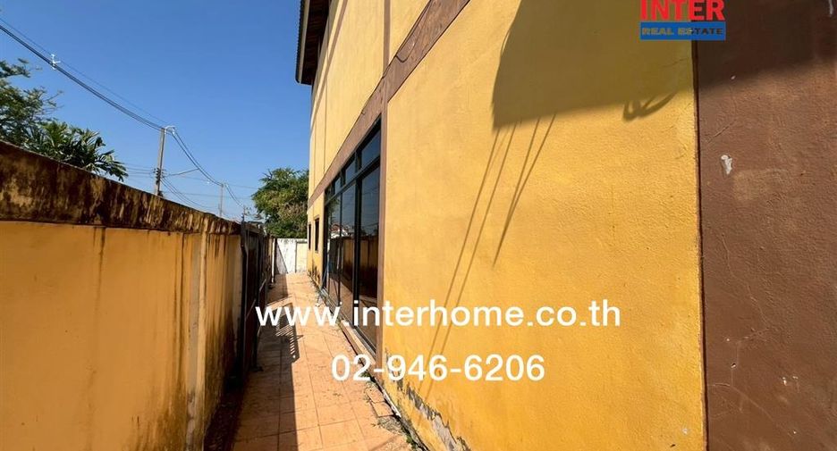 Almacén en venta de 5 habitaciones en Khlong Luang, Pathum Thani