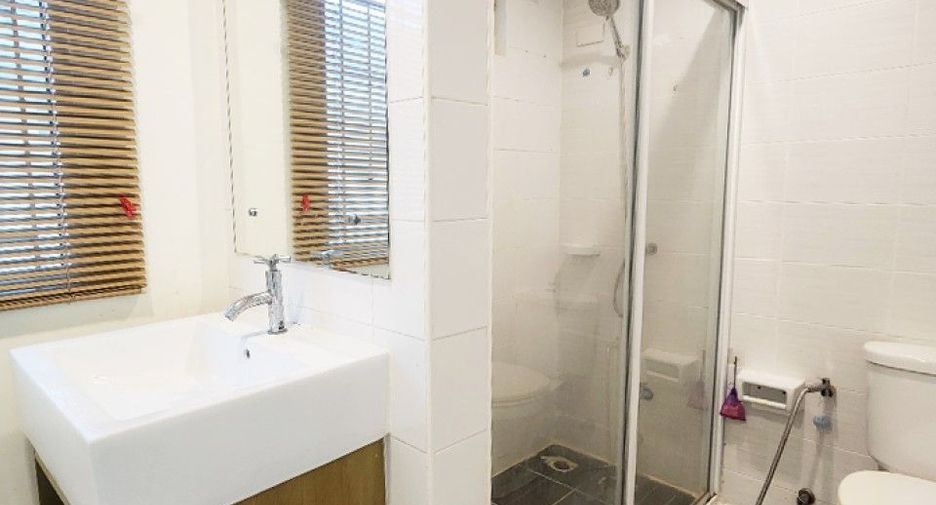 For sale 3 bedrooms townhouse in Bang Phli, Samut Prakan