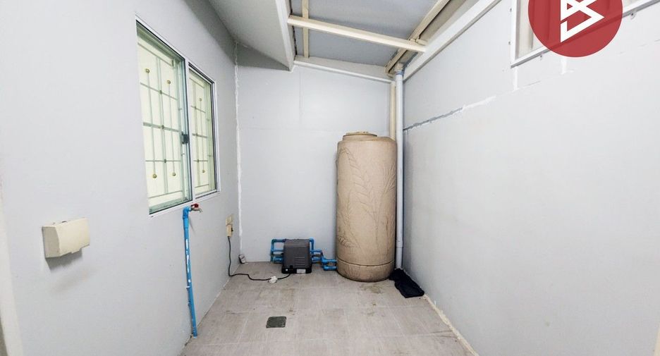 For sale 3 bedrooms townhouse in Bang Phli, Samut Prakan