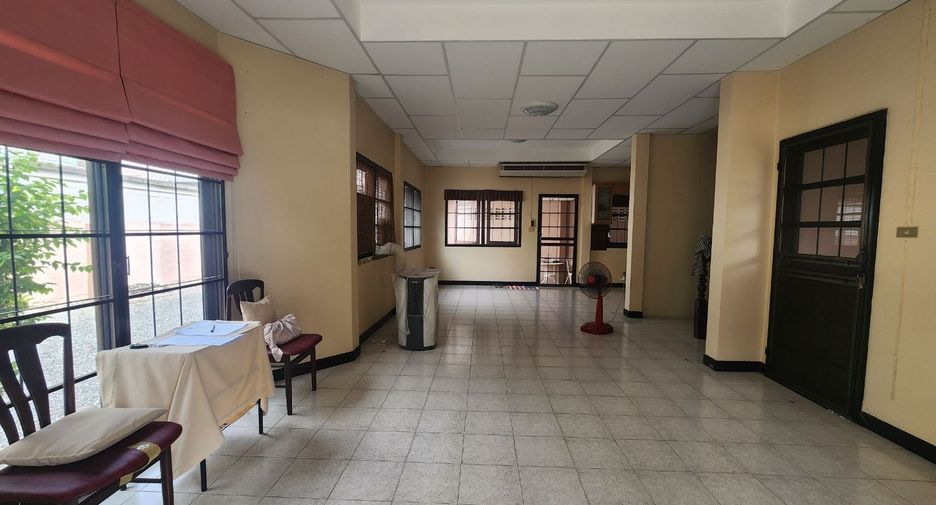 Haus zum Kauf mit 3 Zimmer in Mueang Nonthaburi, Nonthaburi