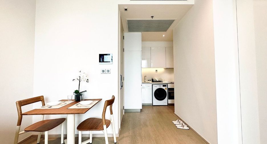 For rent and for sale 1 bed condo in Khlong Toei, Bangkok