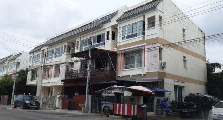 For sale 1 bed townhouse in Thanyaburi, Pathum Thani