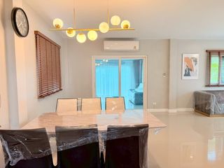 For rent and for sale 4 bedrooms house in Lam Luk Ka, Pathum Thani