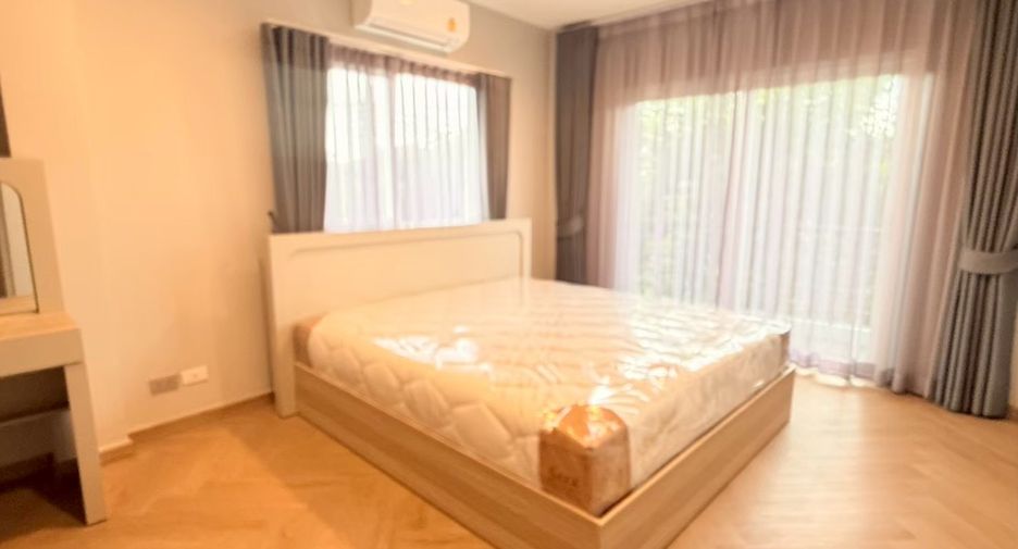 Casa en alquiler y en venta de 4 habitaciones en Lam Luk Ka, Pathum Thani