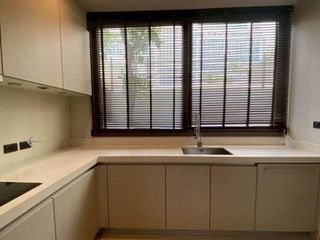 Casa en alquiler de 4 habitaciones en Watthana, Bangkok