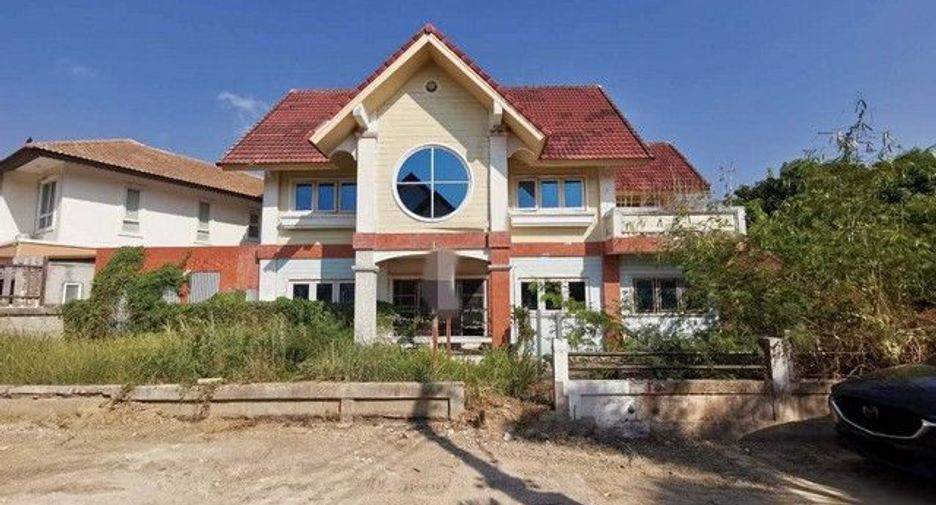 出售 2 卧室 独立屋 在 Ban Khai, Rayong