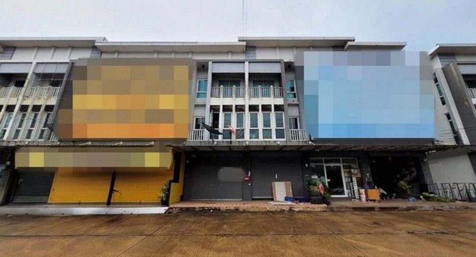For sale 1 bed retail Space in Prachantakham, Prachin Buri