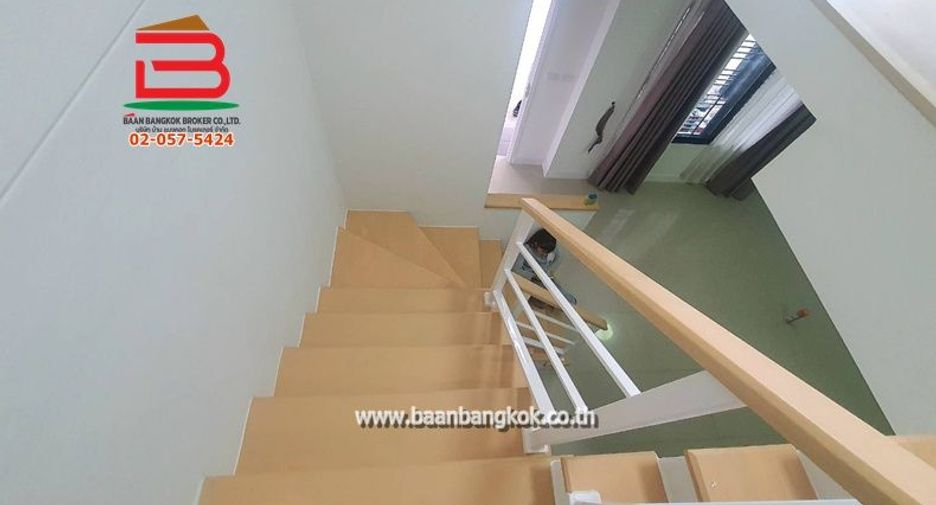 Casa en venta de 3 habitaciones en Khan Na Yao, Bangkok